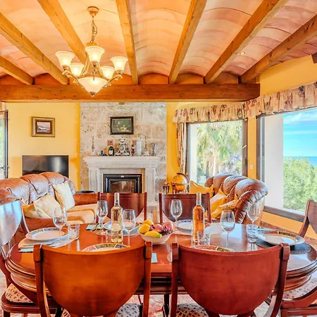 Castillo Al Mar By Interhome Вилла